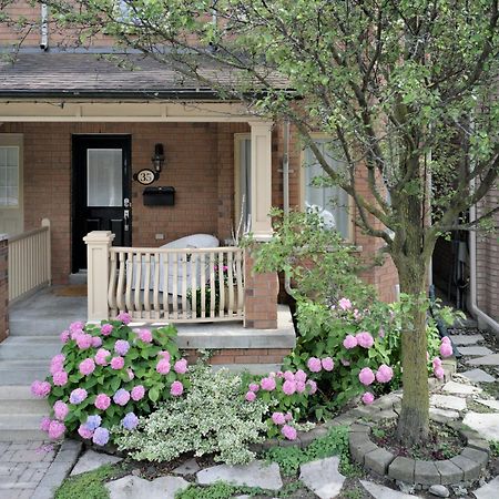 Welcome Home! Acores Bed & Breakfast Toronto Esterno foto